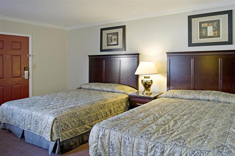 Dream Inn Fresno Habitación foto